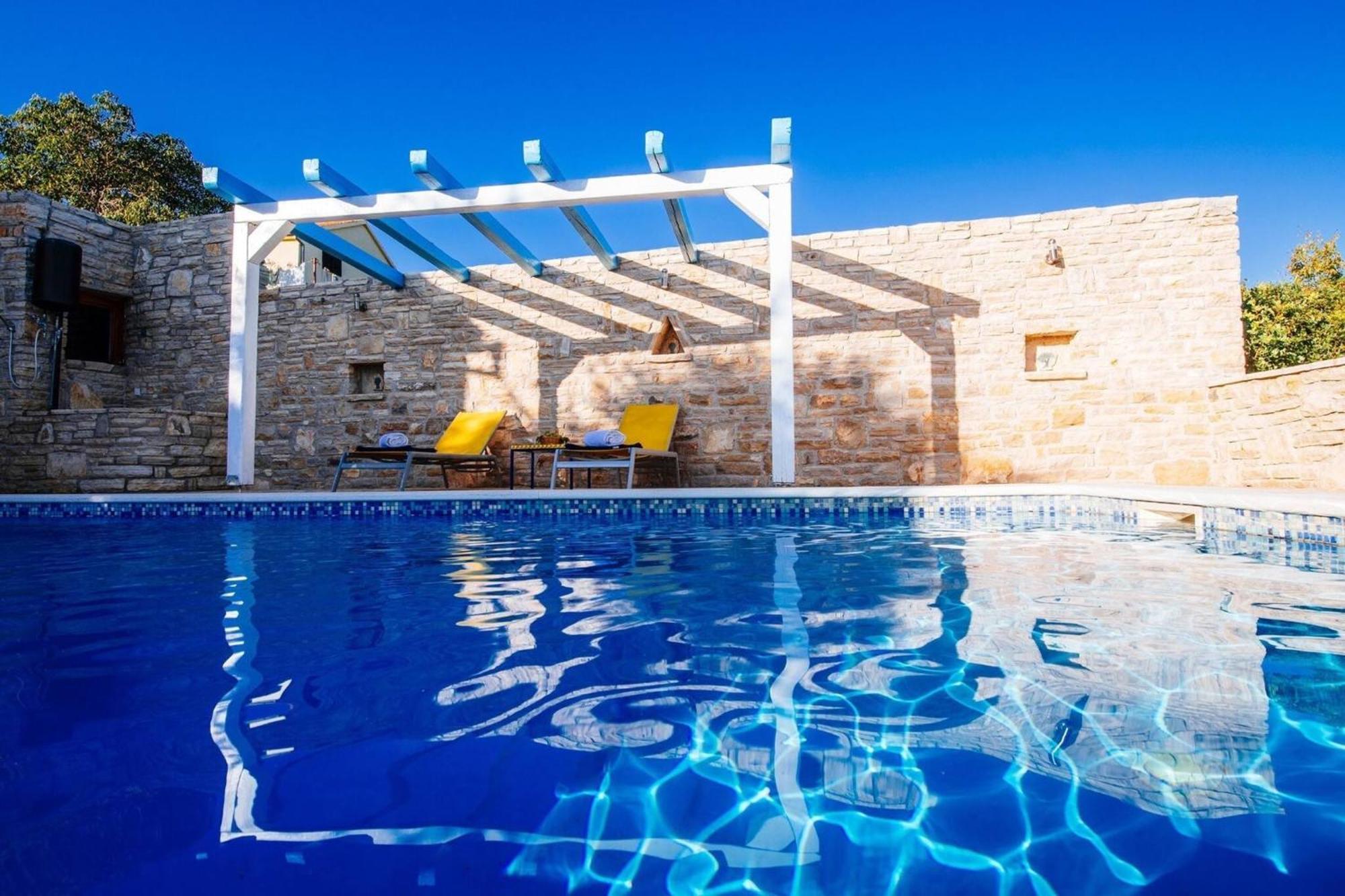 My Dalmatia - Holiday Home Korlat With Private Pool Бенковац Экстерьер фото