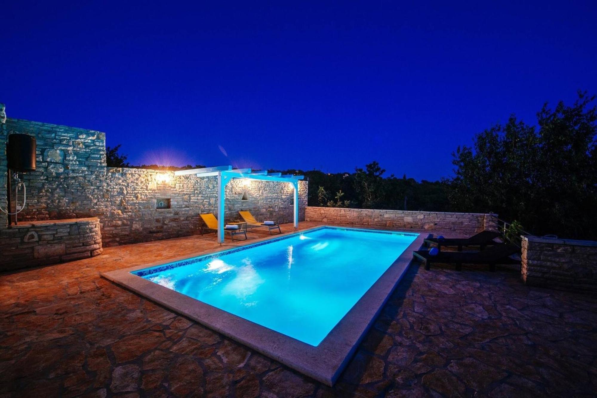 My Dalmatia - Holiday Home Korlat With Private Pool Бенковац Экстерьер фото